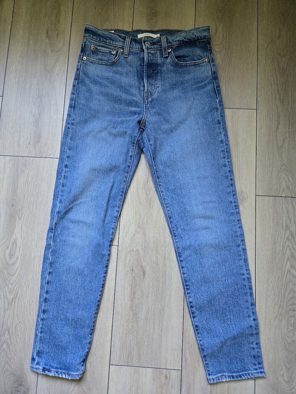 LEVI'S WEDGIE JEANS W26